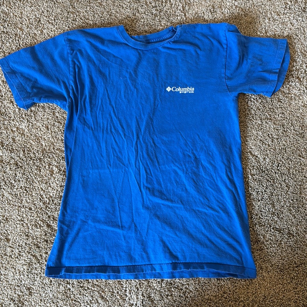 Men’s Columbia tshirt